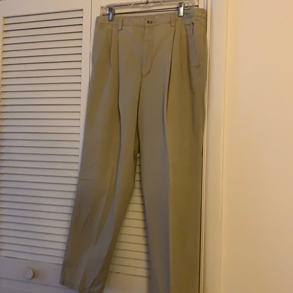 Eddie Bauer khaki pants - Picture 1 of 2